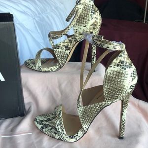 Fashion nova snake print heel